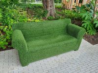 gr&uuml;nes Sofa